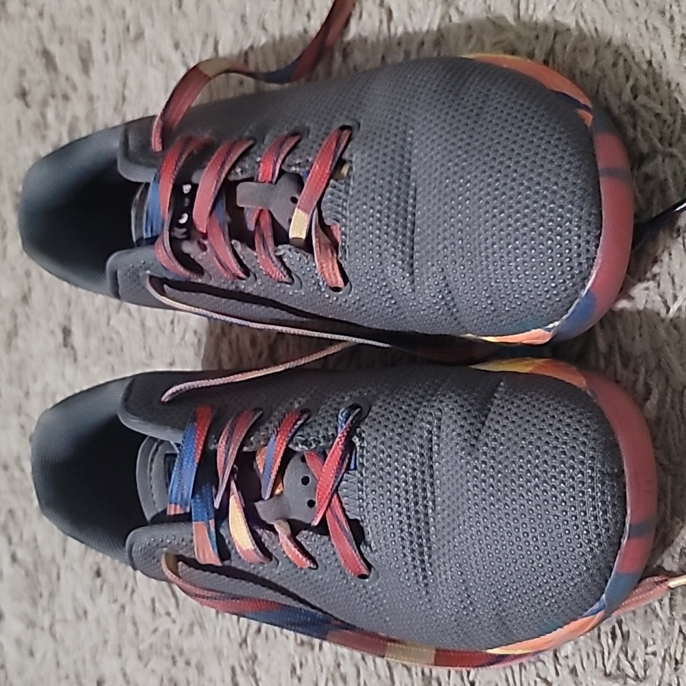 NoBulls Size 8.5